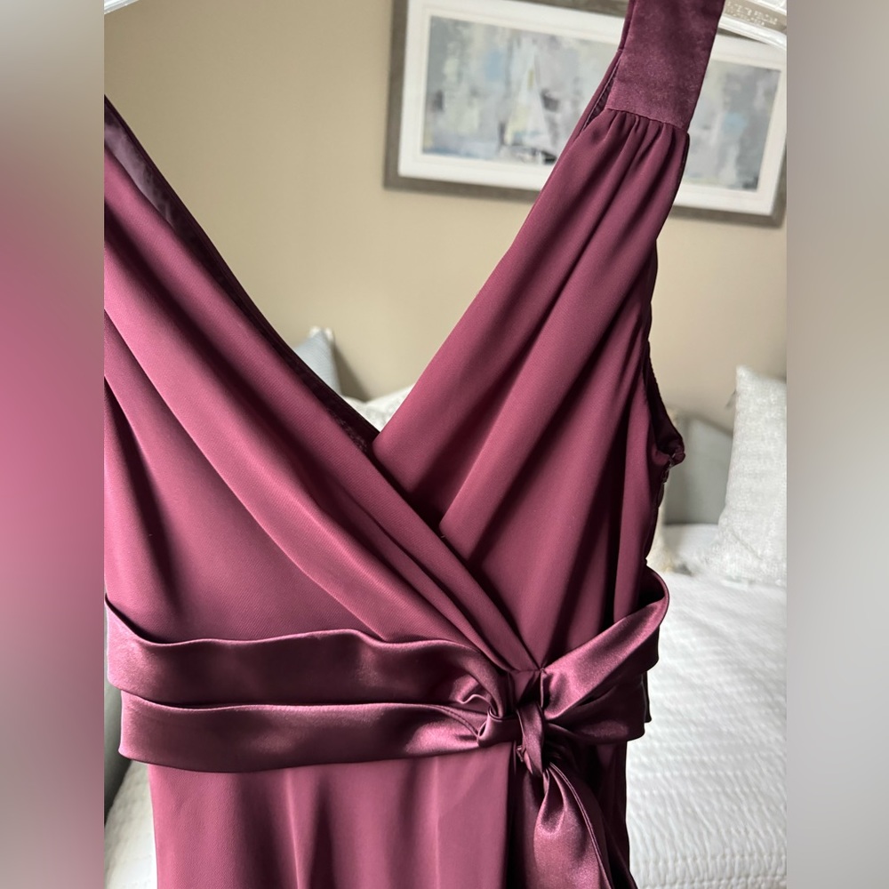 Jones wear evening dress